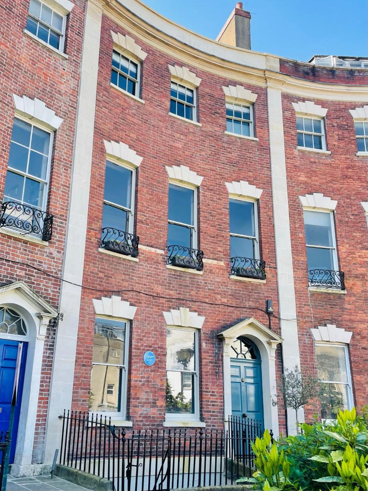 Unique Clifton Apartment On Historic Crescent Bristol Exterior foto